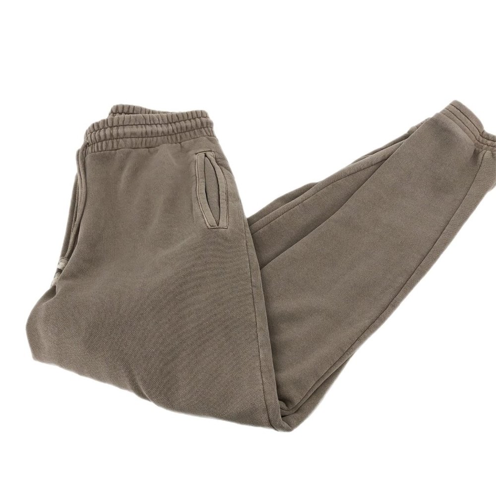 Reebok Tan Sweatpants | Perfect for Any Occasion